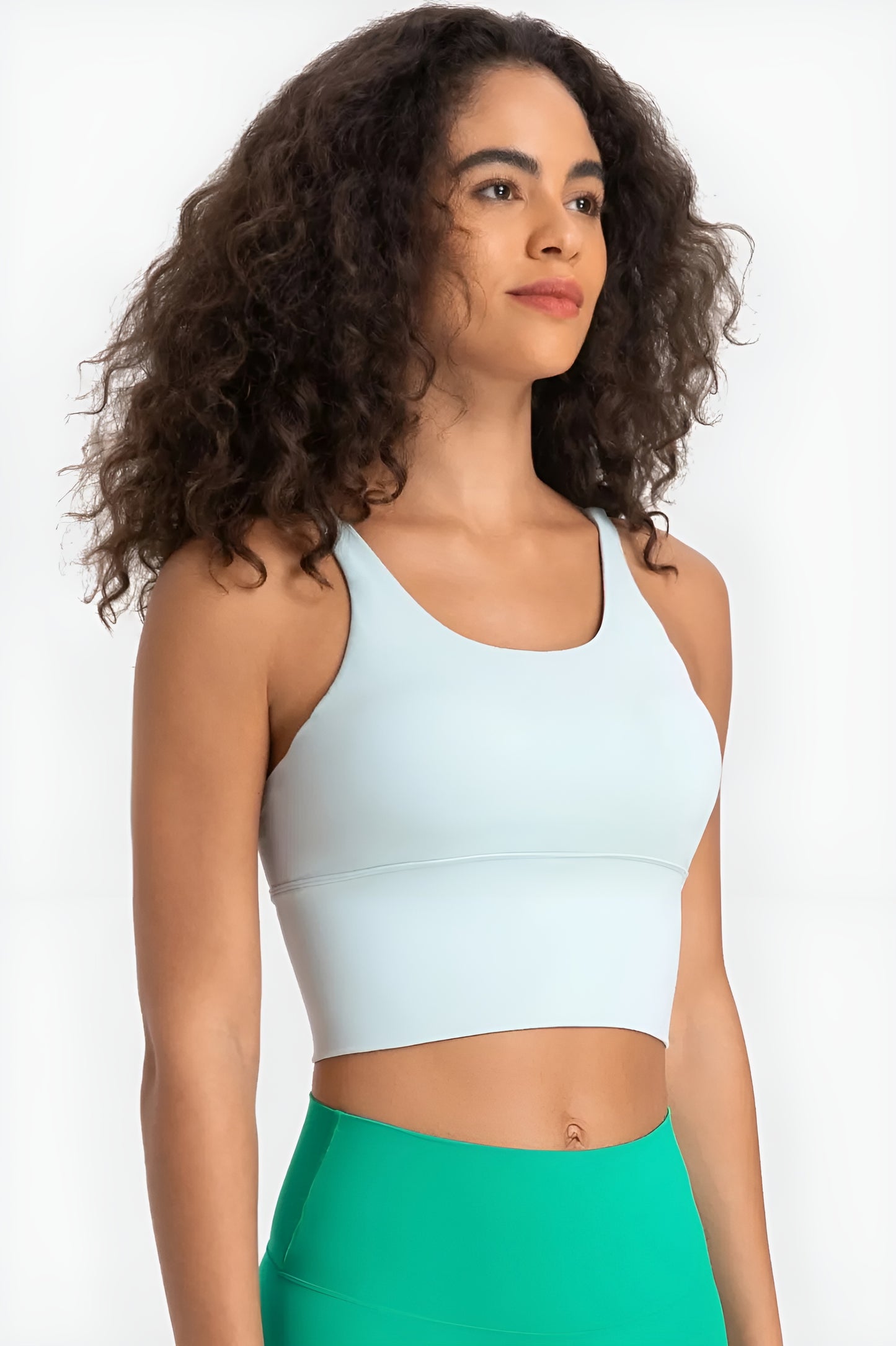 Sleek Crisscross Patterned Sports Bra