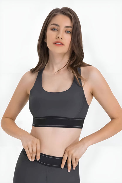 Cropped Contrast Sports Bra